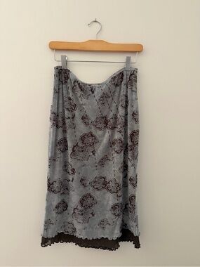 Sandwich Midi Skirt - Size M